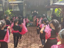 Sanggar Saraswati Tulungagung Berupaya Jadi Lilin di Tengah Kegelapan