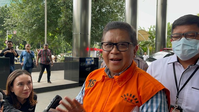 Pemeriksaan Maraton di KPK untuk Hasto yang Sudah Berbaju Tahanan