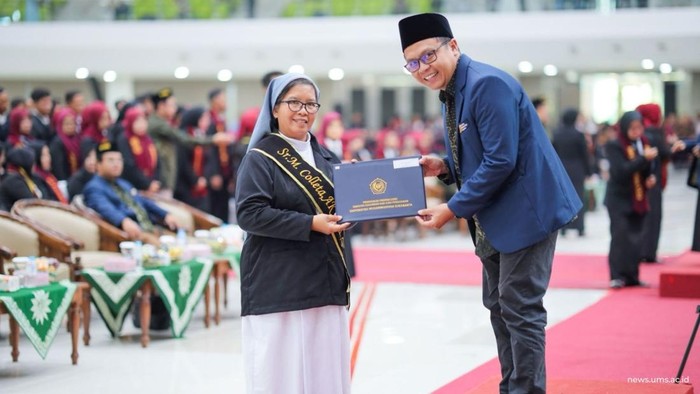 Sr. Colleta Tamatkan Pendidikan di UMS
