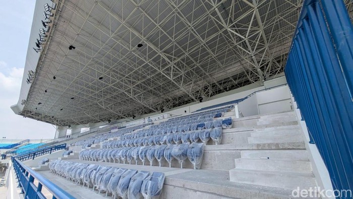 Stadion Surajaya Lamongan setelah direnovasi
