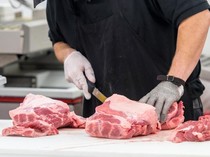 Dear Turis Inggris, Jangan Bawa Daging-Keju Pulang dari Eropa Ya!