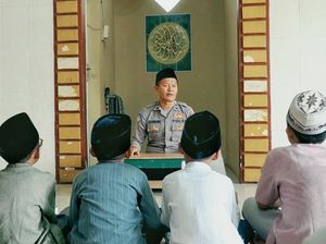 Kisah Aipda Dindin, dari Pengajian Rumah hingga Dirikan Madrasah