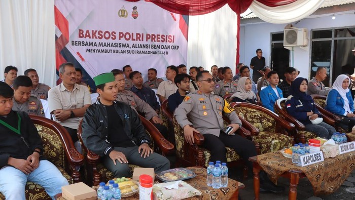 Baksos Presisi Polres Probolinggo Kota bersama mahasiswa