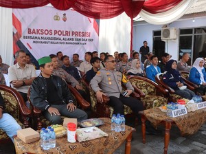 Gandeng Mahasiswa, Polres Probolinggo Kota Gelar Baksos Polri Presisi