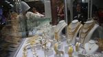 Berburu Perhiasan Cantik di Jakarta International Jewellery Fair 2025