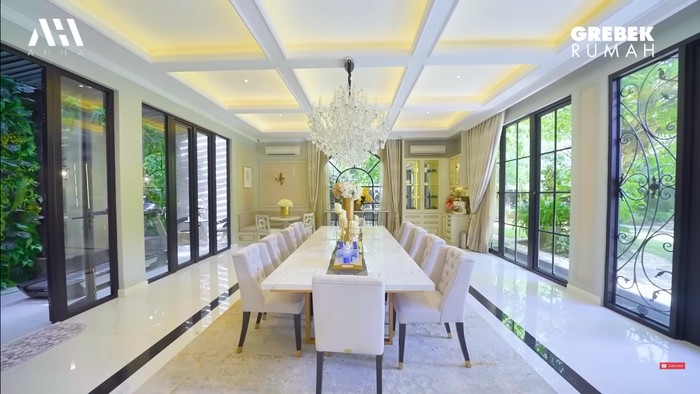 Dapur rumah Putri Zulhas