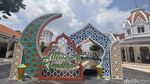 Ornamen Sambut Ramadan di Surabaya
