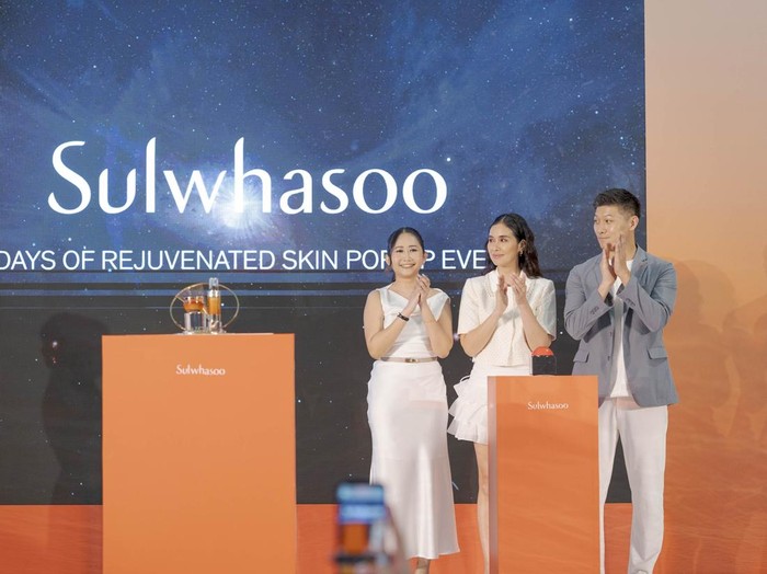 Marsha Timothy di acara Sulwhasoo