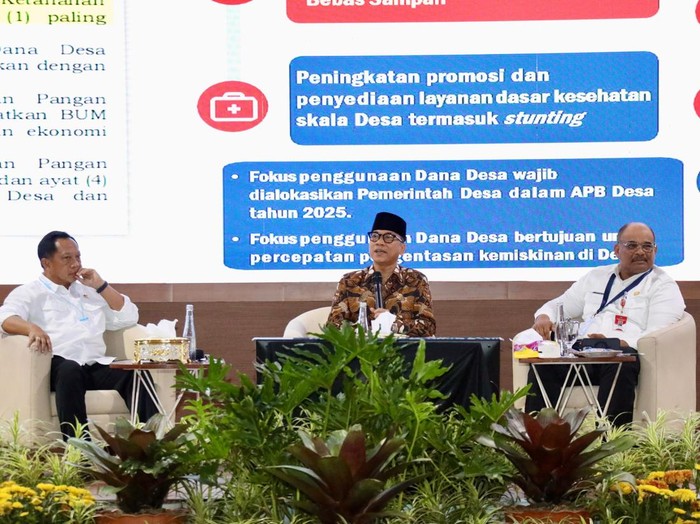 Menteri Desa dan Pembangunan Daerah Tertinggal (Mendes PDT) Yandri Susanto di Lembah Gunung Tidar, Akmil Magelang, Selasa (25/2/2025).