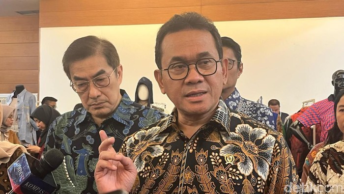 Menteri Perdagangan Budi Santoso