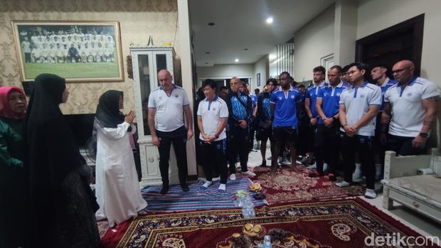 Pemain Persib takziah ke rumah Bejo Sugiantoro