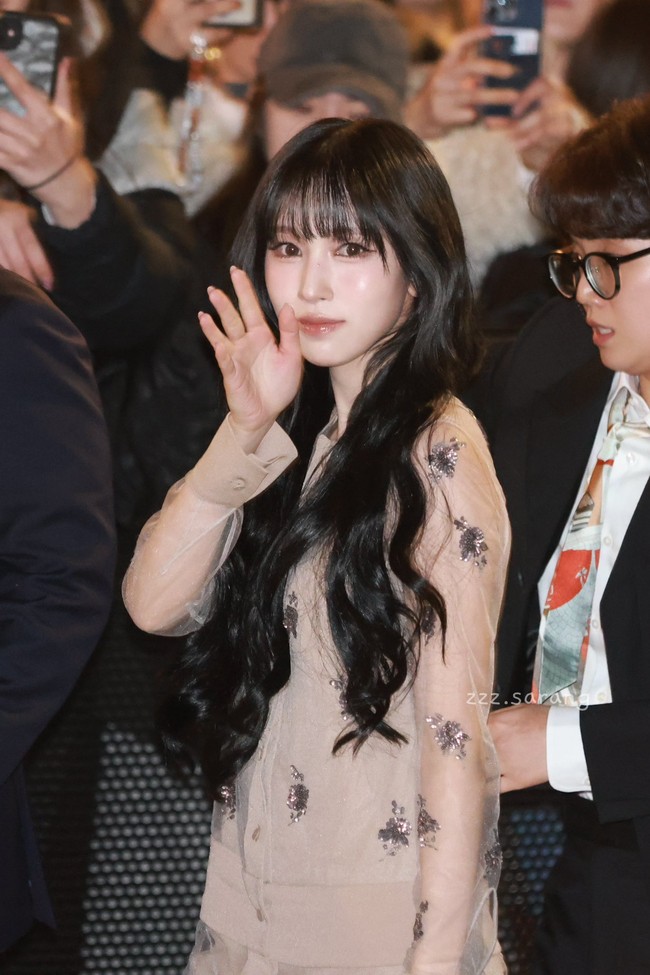 Sementara personel grup KPop TWICE asal Jepang, Mina Myoui bergabung menjadi brand ambassador Fendi awal tahun ini pada tanggal 8 Januari 2025. Foto: Instagram