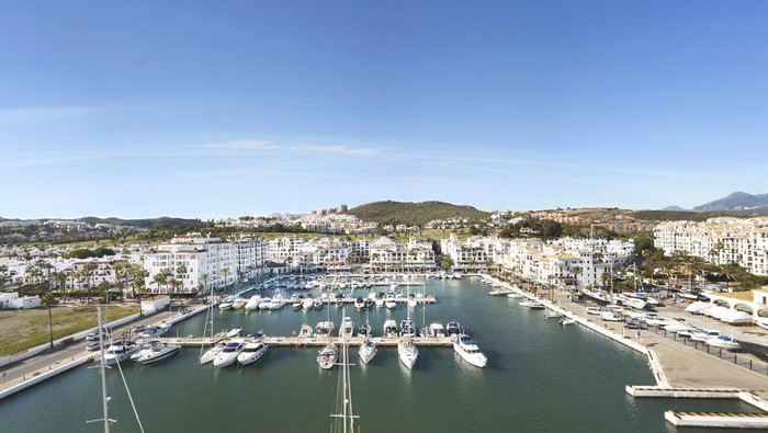 Puerto de la Duquesa, Manilva di Spanyol