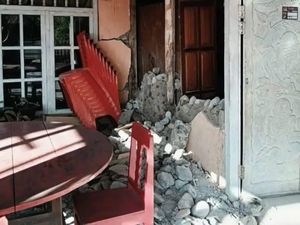 11 Rumah-1 Gereja Rusak Akibat Gempa M 6,0 di Boltim Sulut