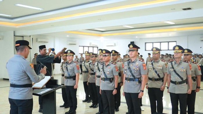Sejumlah pejabat utama (PJU) Polres Bogor, dirotasi (dok. ist)