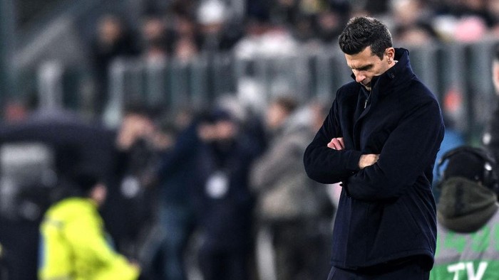 TURIN, ITALY - FEBRUARY 26:  Thiago Motta of Juventus FC coach reacts during the Coppa Italia Quarter Final match between Juventus FC and Empoli FC at Allianz Stadium on February 26, 2025 in Turin, Italy. (Photo by Image Photo Agency/Getty Images)