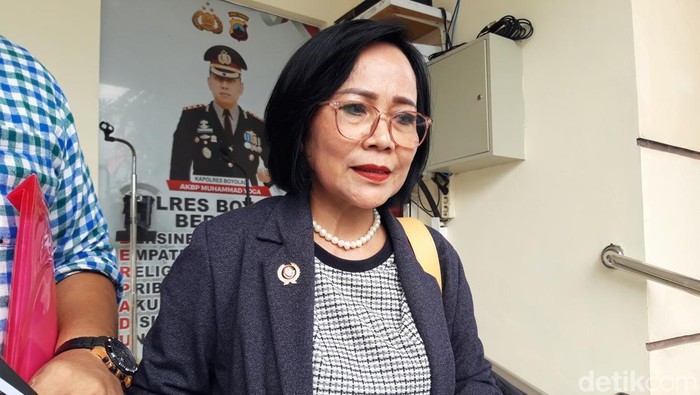Kuasa hukum bocah yang dianiaya di Boyolali, Asri Purwanti, saat ditemui awak media, Jumat (28/2/2025).