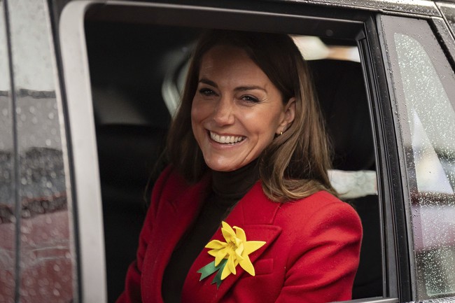 Britains Kate, the Princess of Wales departs after a visit to Pontypridd Market to speak to local business owners about the impact of the flooding caused by Storm Bert and Storm Darragh, and help prepare and cook a batch of Welsh cakes at the The Welsh Cake Shop, in Pontypridd, Wales, Wednesday, Feb. 26, 2025. (Aaron Chown/PA via AP)