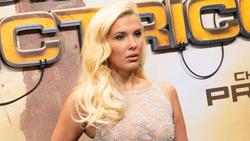 Millie Bobby Brown Curhat Kesedihannya Dituduh Operasi Plastik