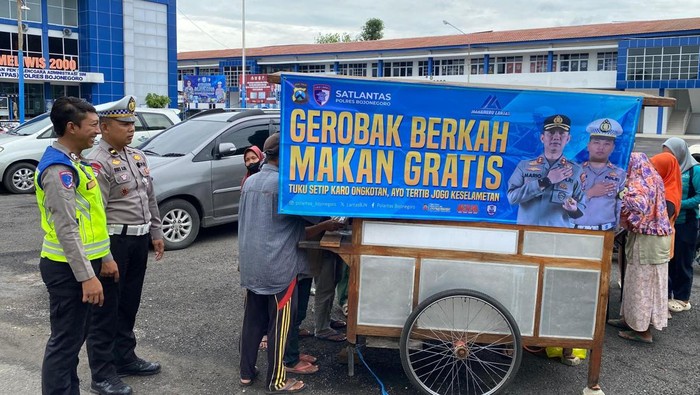 Gerobak berkah Satlantas Polres Bojonegoro