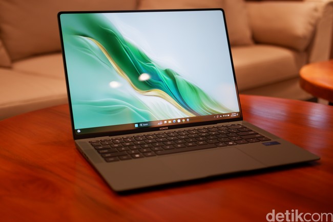 Review Honor MagicBook Art 14: Laptop Ringan Punya Kamera Unik