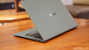 Secara keseluruhan, laptop ini adalah pilihan ideal bagi profesional, pelajar, dan kreator yang mencari perangkat portabel dengan performa dan fitur modern. Dengan desain elegan dan teknologi terkini, Honor MagicBook Art 14 siap bersaing di segmen laptop premium. Foto: Adi Fida Rahman/detikINET