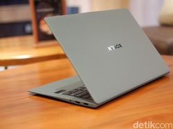 Wujud Honor MagicBook Art 14, Laptop 1 Kg Harga Rp 25 Juta