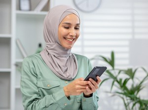 Meski Tak Puasa, Ini 7 Anjuran Amalan untuk Wanita Haid di Bulan Ramadhan
