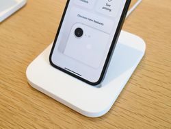 Menjemput iPhone 16e di Negeri Tetangga