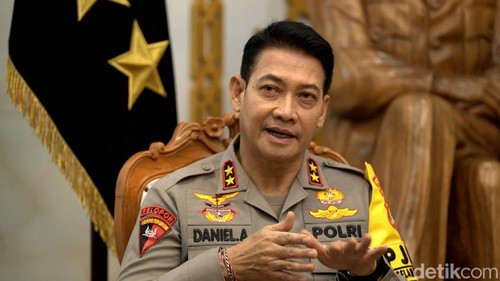 Kapolda Bali Irjen Daniel Adityajaya saat wawancara di kantornya, Kamis (20/2/2025).