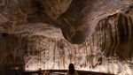 Keren! Penampakan Mewah Restoran Gua Pertama di Singapura