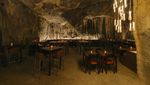 Keren! Penampakan Mewah Restoran Gua Pertama di Singapura