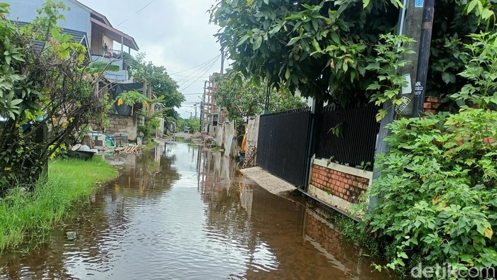 Kompleks perumahan warga Jakabaring yang banjir.