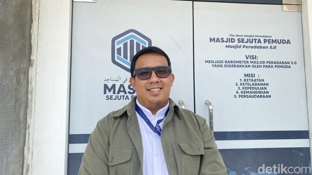Masjid Sejuta Pemuda.