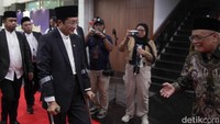 Sidang isbat akan digelar pukul 18.30 WIB setelah seminar pemantauan hilal. Sidang ini akan digelar tertutup dilanjutkan konferensi pers penetapan 1 Ramadan 1446 Hijriah. 