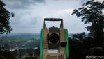 Pemantauan Hilal dari Bukit Condrodipo Gresik