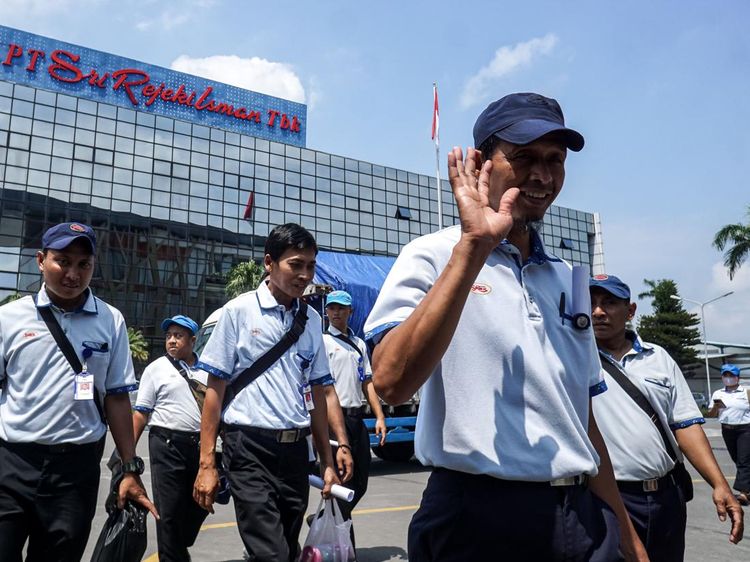 Hari-hari Terakhir Buruh Sritex Sukoharjo sebelum Pabrik Tutup
