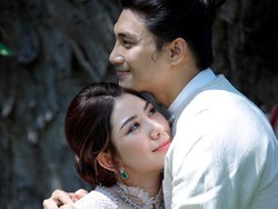 8 Foto Paing Takhon, Eks Biksu Tertampan Menikah dengan Anak Raja Minyak