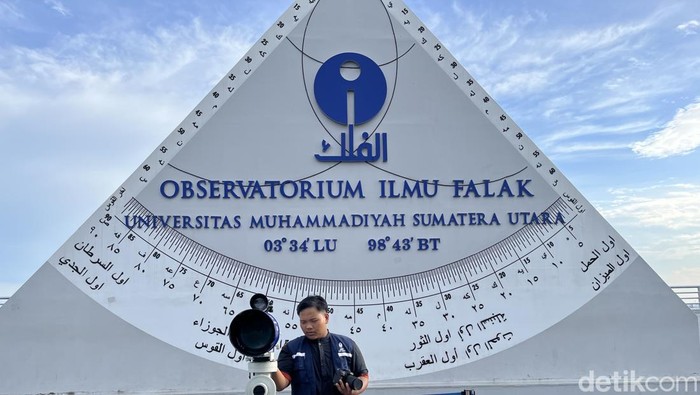 Persiapan pantauan hilal penentuan 1 Ramadan di Medan (Kartika Sari/detikcom)