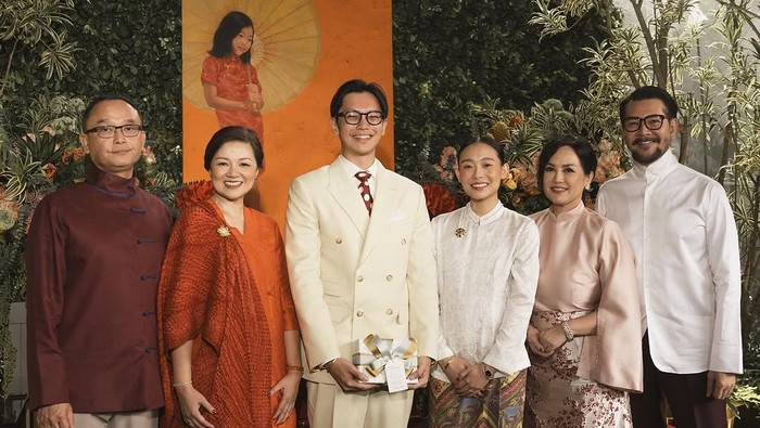 Pertunangan Brandon Salim