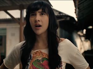 Video: Senangnya Anya Geraldine Main di Film Mendadak Dangdut