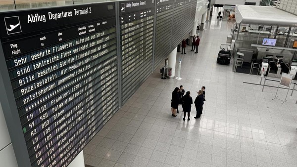 Potret Bandara Tersibuk Kedua di Jerman Mendadak Sepi Imbas Mogok Kerja