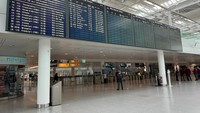 Akibat aksi mogok kerja tersebut, maskapai penerbangan membatalkan sekitar 80% penerbangan di Munich. REUTERS/Ayhan Uyanik 