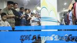 Potret Salat Tarawih Pertama di Berbagai Daerah