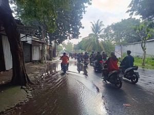 Banjir Luapan Kali Lamong di Gresik Mulai Surut