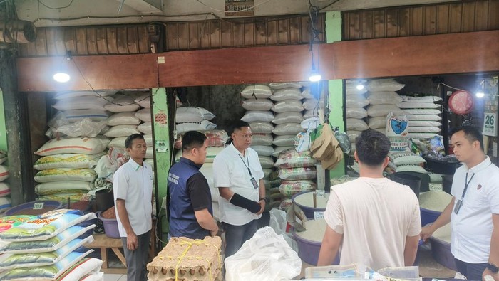 Satgas Pangan Polda Metro Jaya cek stok bahan pokok di Pasar Induk Cipinang jelang bulan Ramadan 2025 (dok.istimewa)