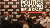 Hadir dalam diskusi tersebut (kiri-kanan) anggota Komisi II DPR RI Fraksi Golkar Ahmad Doli Kurnia, peneliti senior BRIN, Siti Zuhro, dosen Universitas Nasional, Alfan Alfian dan Direktur Eksekutif Indikator Publik, Burhanuddin Muhtadi.