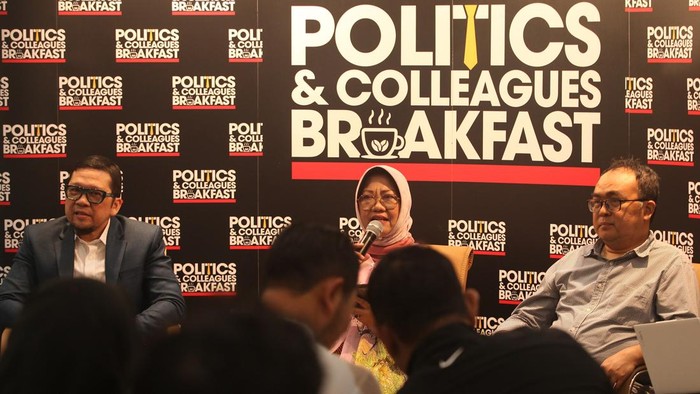 Sejumlah Pakar Bahas Perbaikan Sistem Politik Indonesia Diskusi 'Urgensi Perbaikan Sistem Politik Indonesia' digelar di Sekretariat Politic & Colleagues Breakfast (PCB) di Jakarta. Sejumlah narasumber dihadirkan.