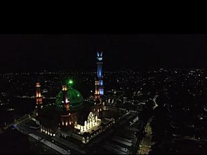 3 Syekh Asal Timur Tengah Akan Pimpin Salat Tarawih di IC Mataram