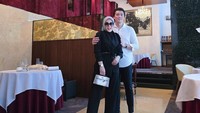 Syahrini dan Reino Barack menikah pada 27 Februari 2019 di Masjid Camii Tokyo. Foto: Instagram Syahrini